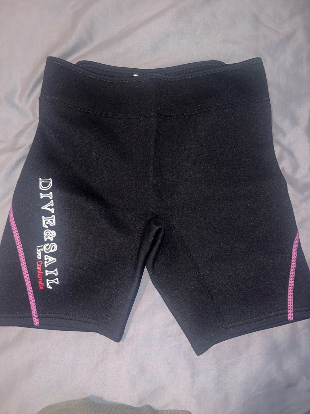 NWT DIVE & SAIL Women's Black Swim dive diving wet suit shorts